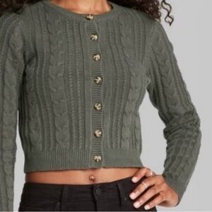 Wild Fable cropped soft Cable Knit Cardigan Sweater